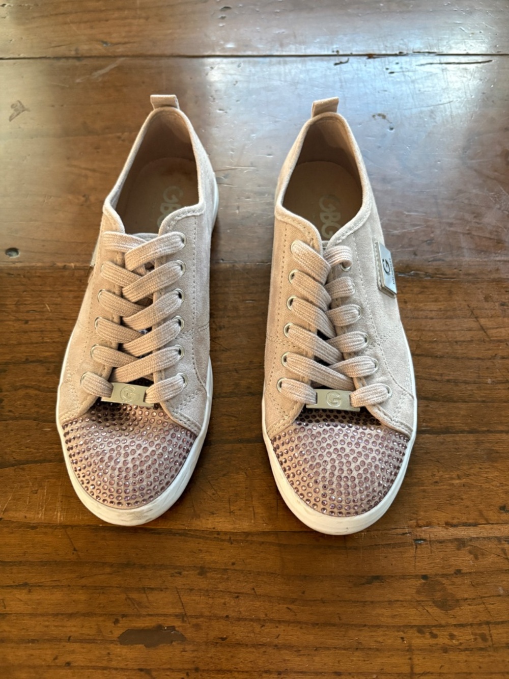 GBG Los Angeles Backer Rhinestone Cap Toe Taupe Lace Up Sneakers Women's Size 8